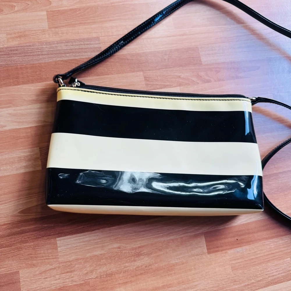 Kate spade crossbody